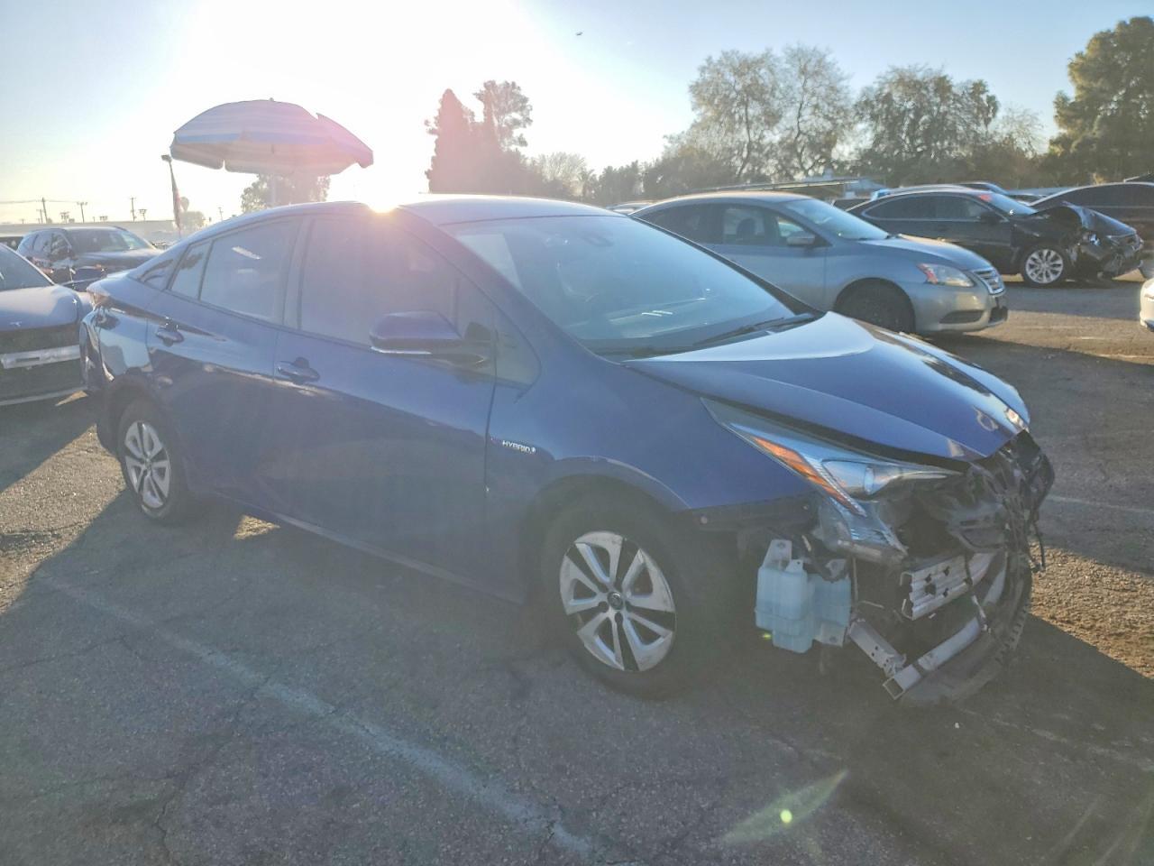 2017 TOYOTA PRIUS