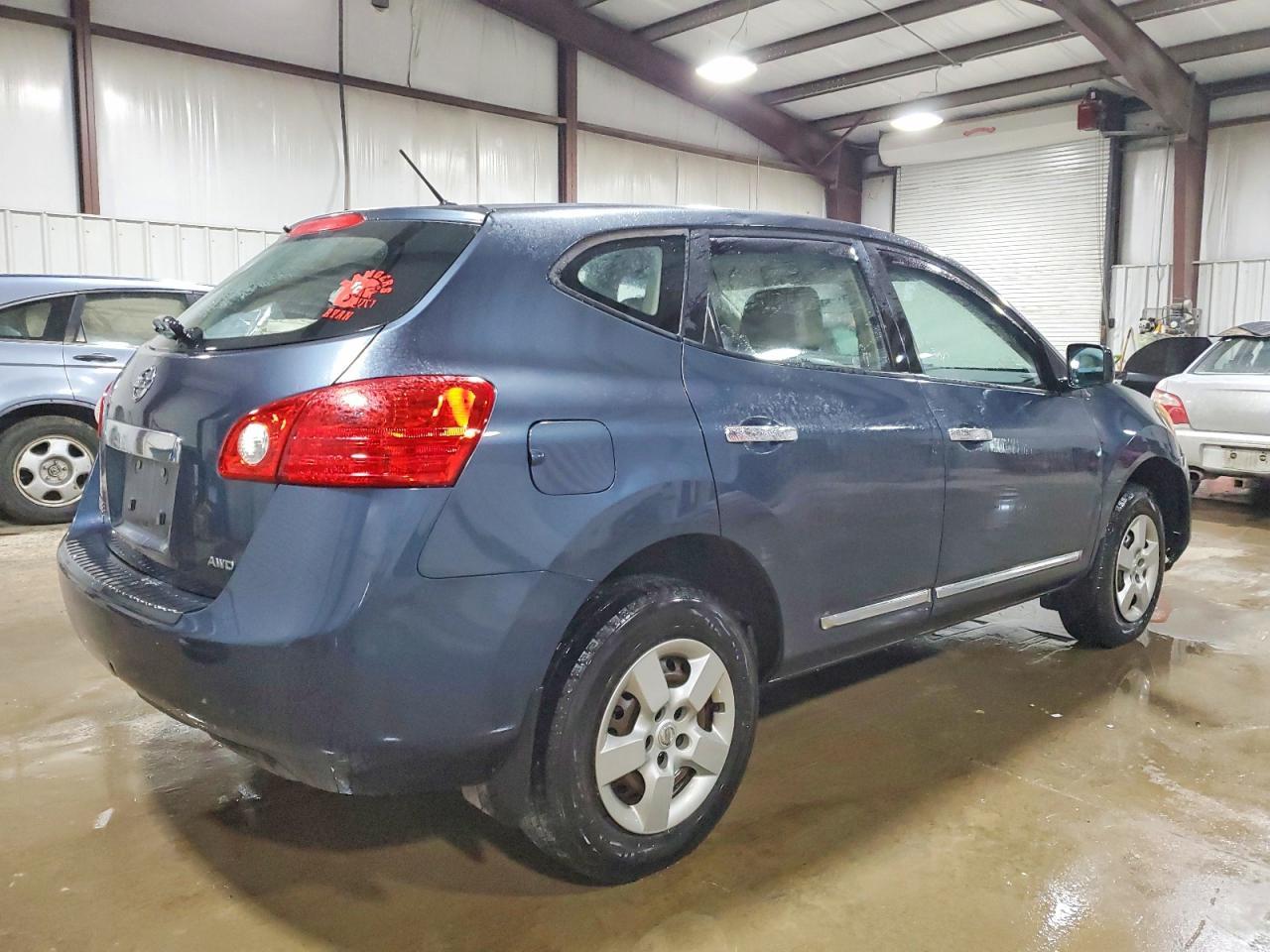 2014 NISSAN ROGUE