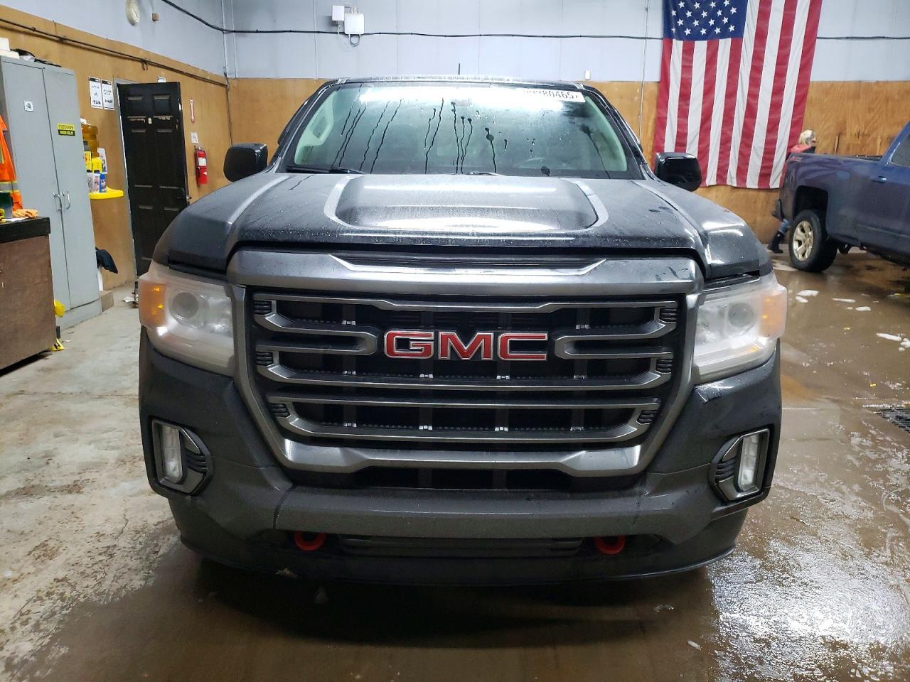 2022 GMC CANYON
