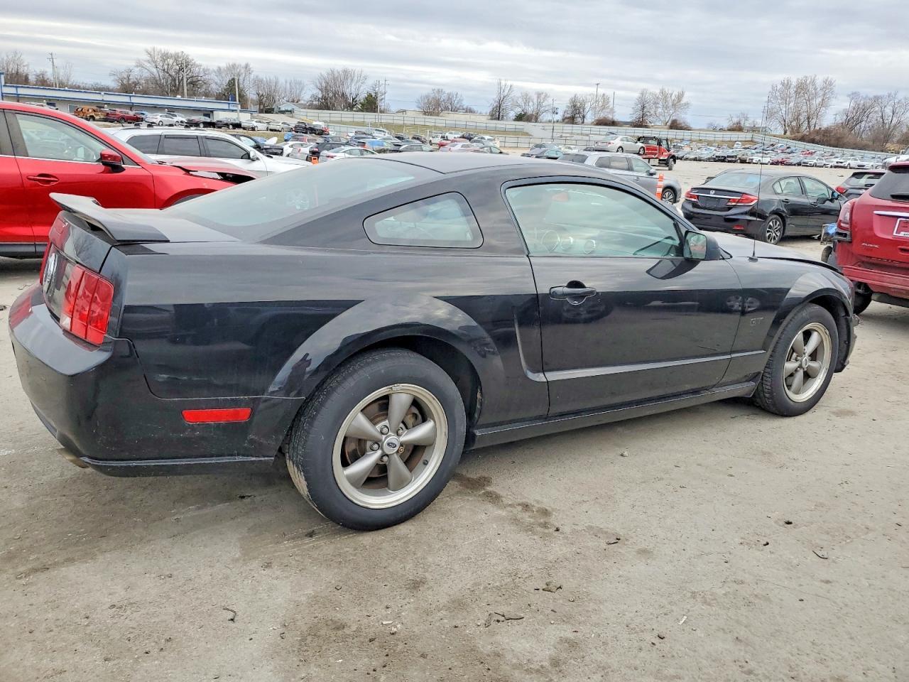 2006 FORD MUSTANG
