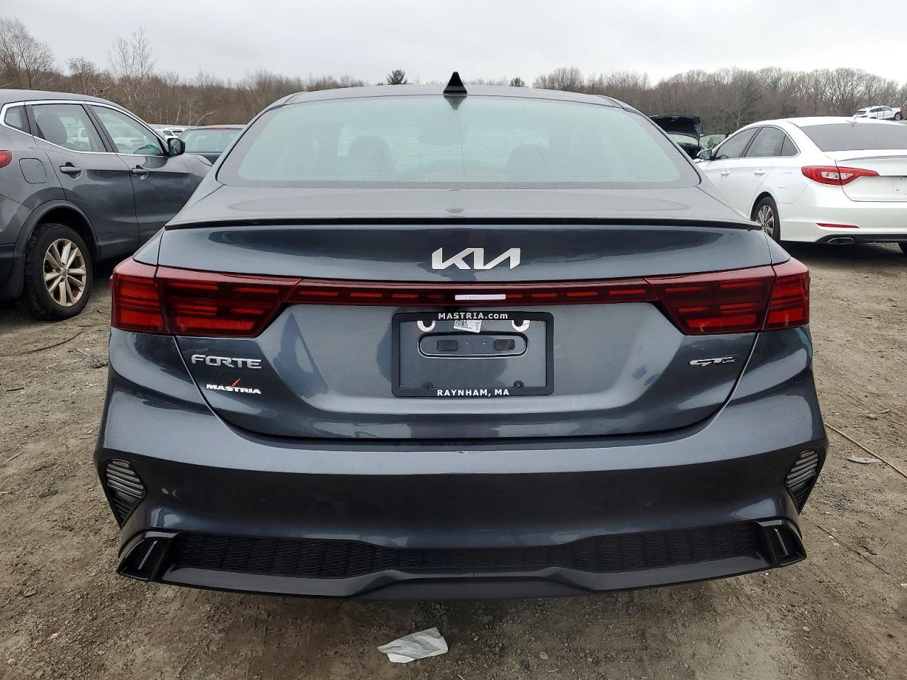 2023 KIA FORTE