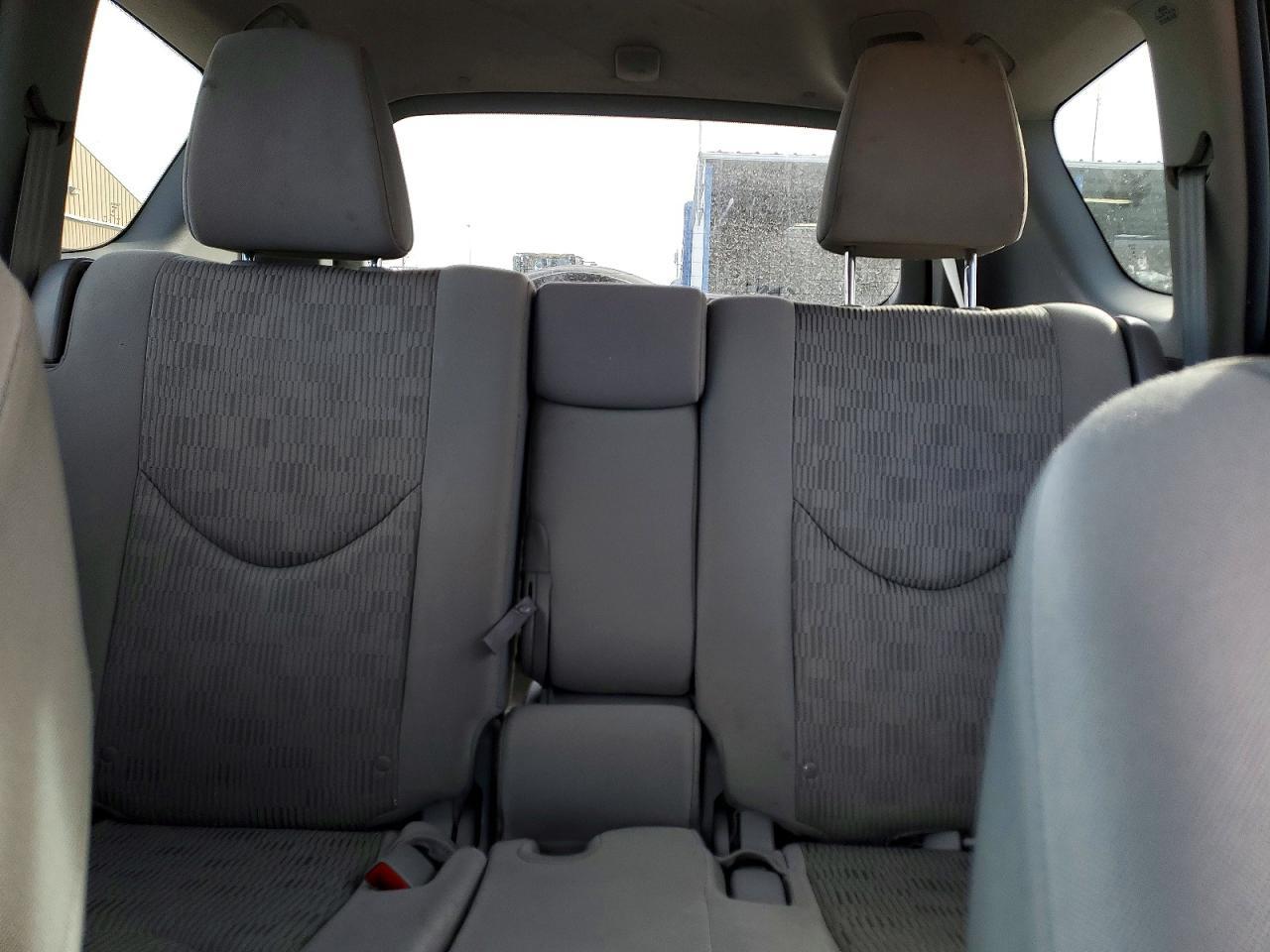 2011 TOYOTA RAV4