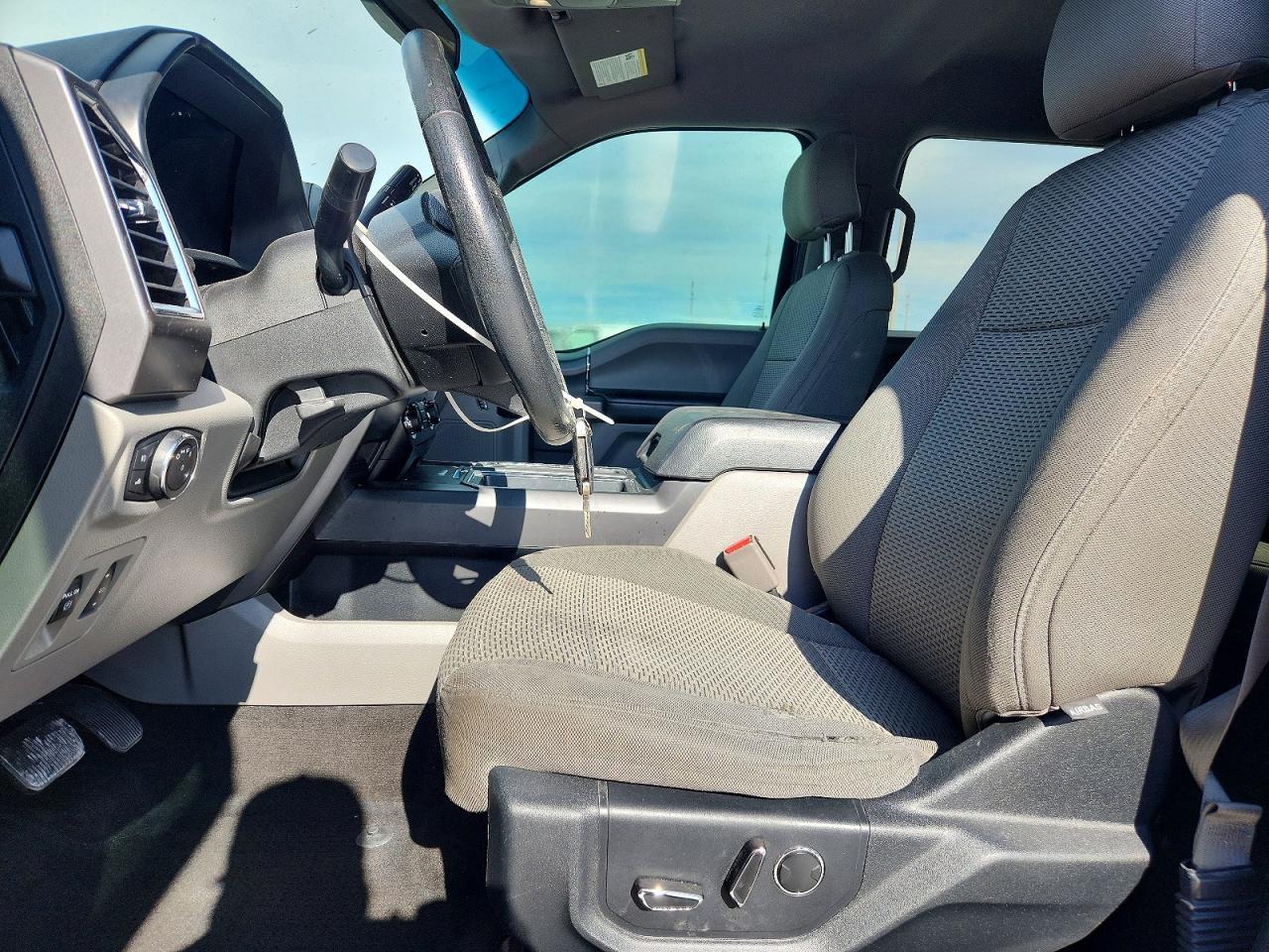 2015 FORD F-150