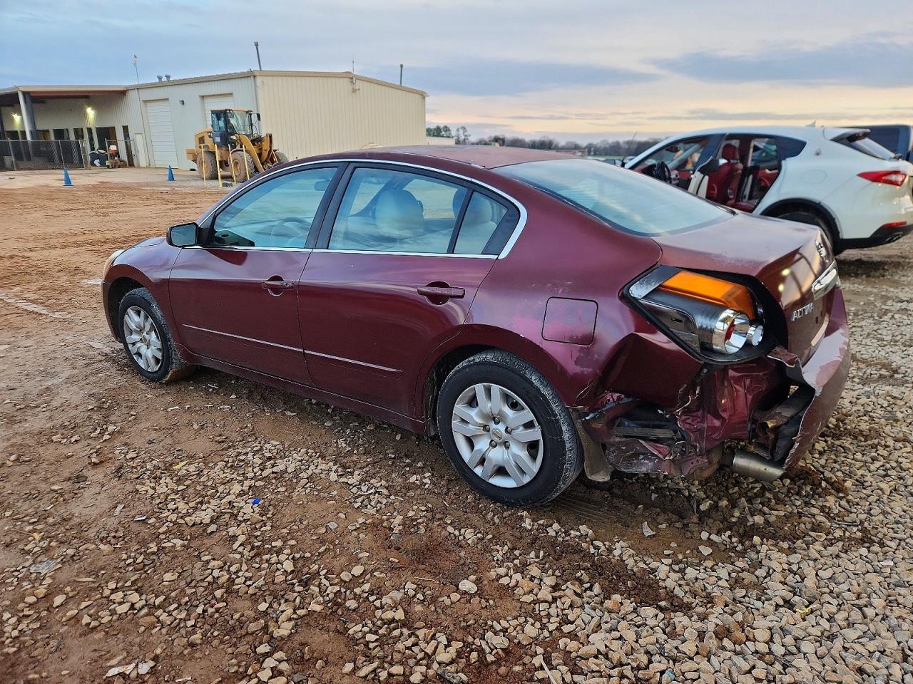 2010 NISSAN ALTIMA