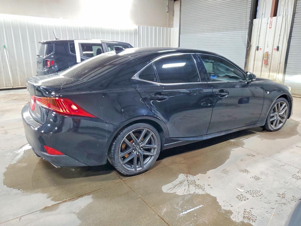 2018 LEXUS IS 300