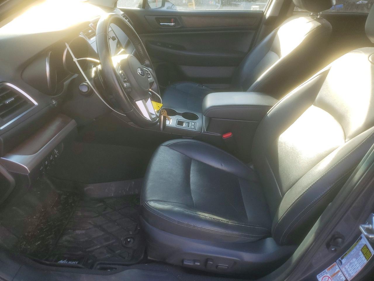 2015 SUBARU Outback