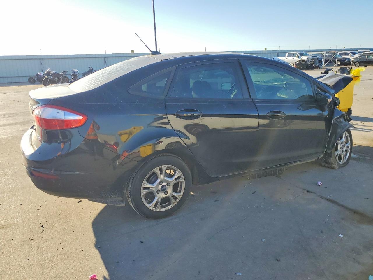 2014 FORD Fiesta