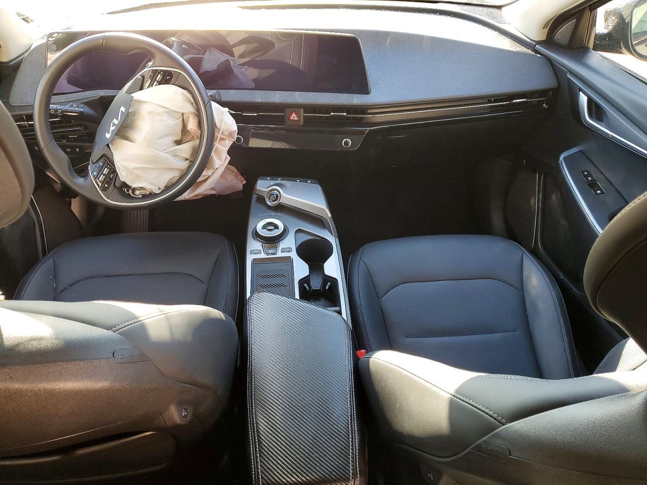 2024 KIA EV6