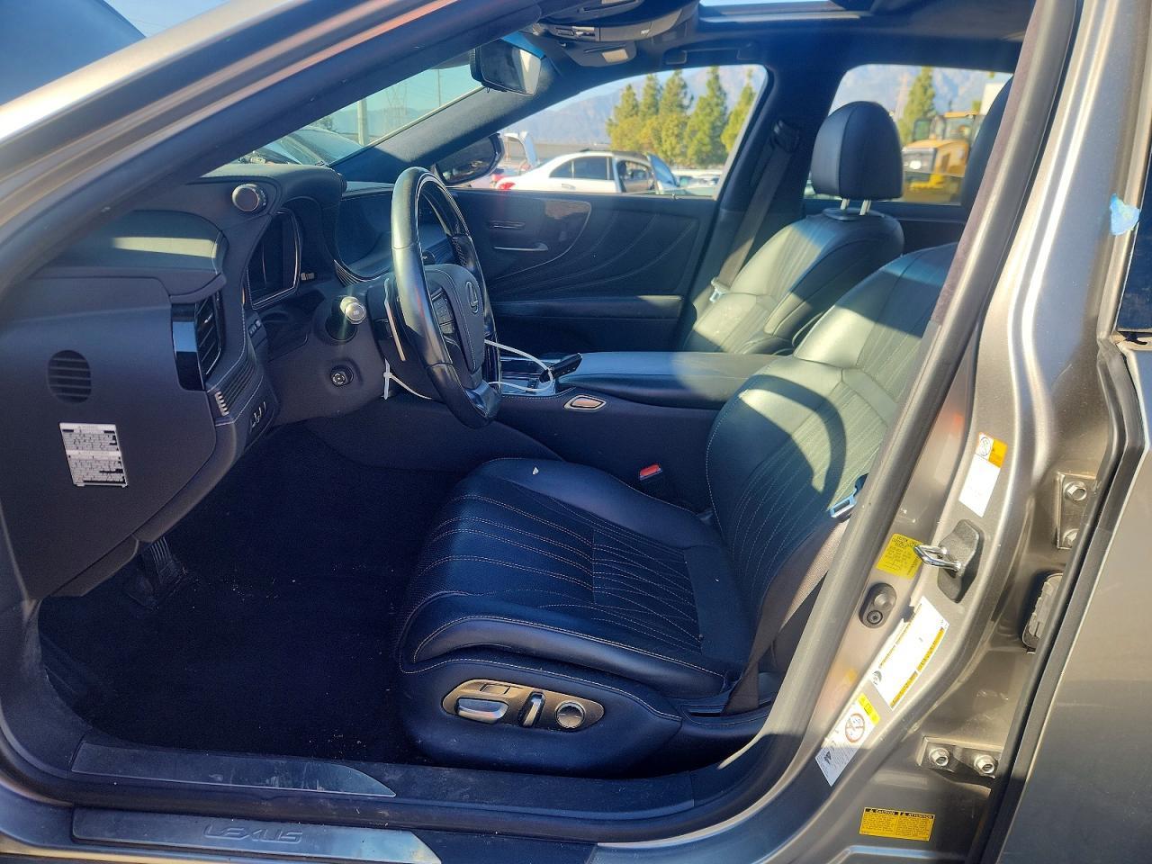 2018 LEXUS LS 500