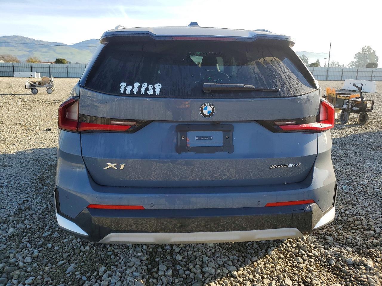 2024 BMW X1