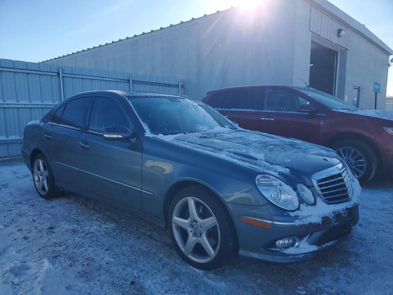 2009 MERCEDES-BENZ E-Class