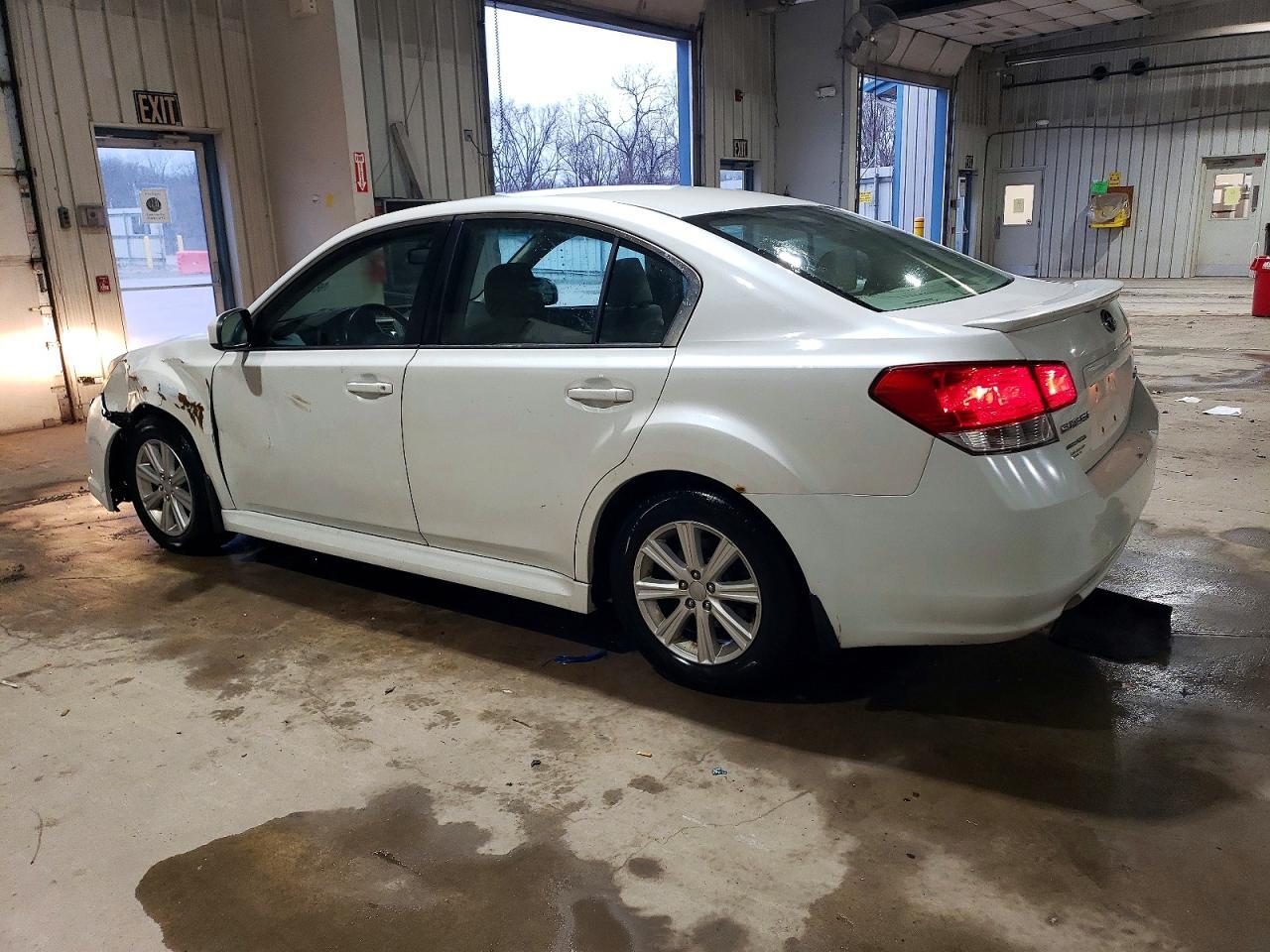 2012 SUBARU Legacy