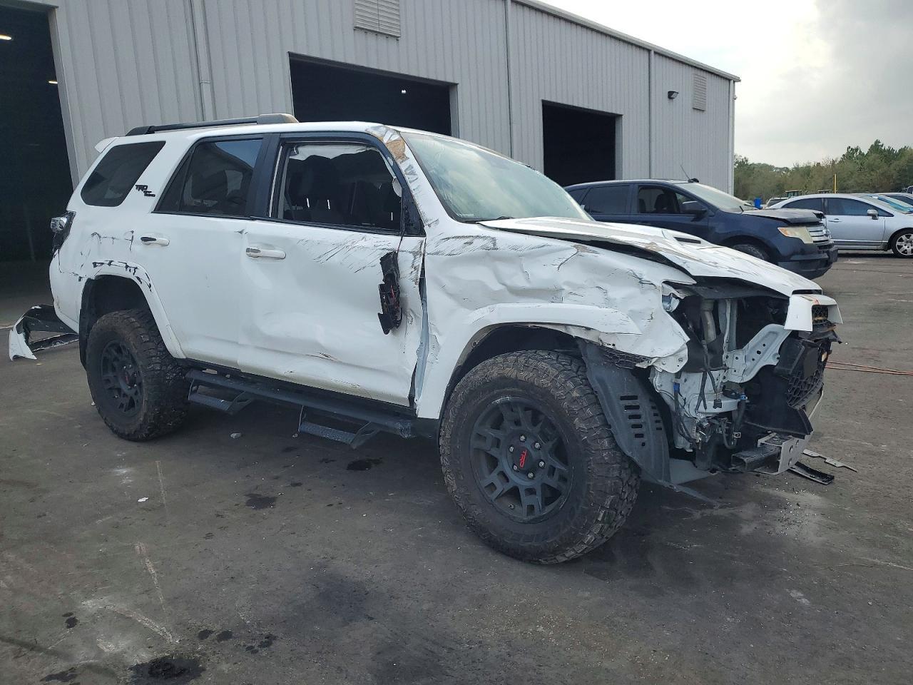 2022 TOYOTA 4Runner