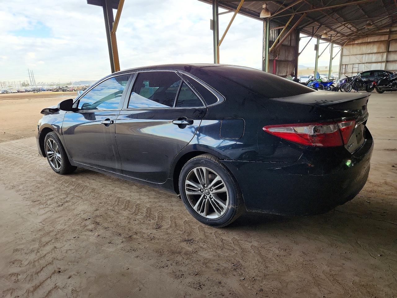 2017 TOYOTA CAMRY