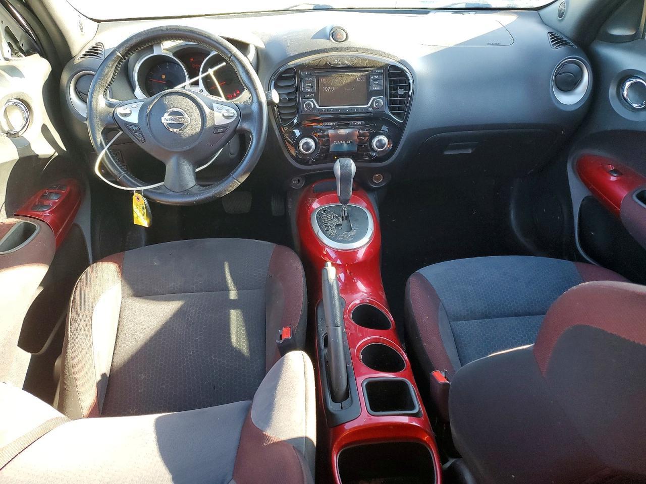 2016 NISSAN Juke