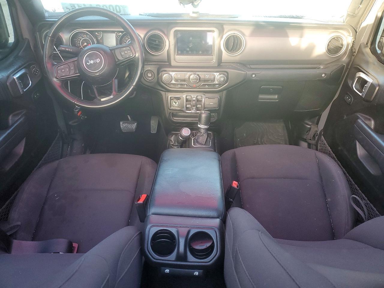 2022 JEEP Gladiator