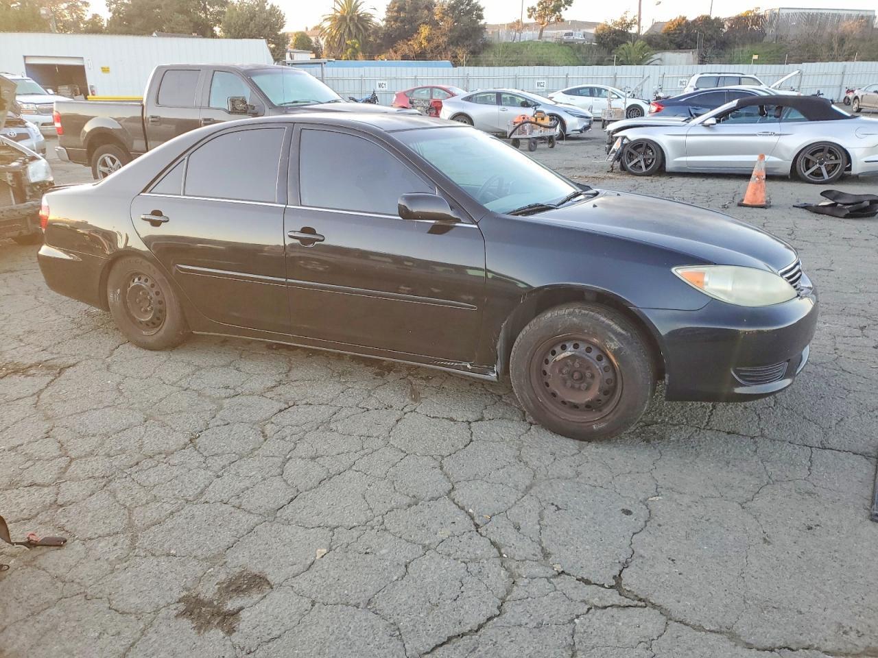 2005 TOYOTA CAMRY