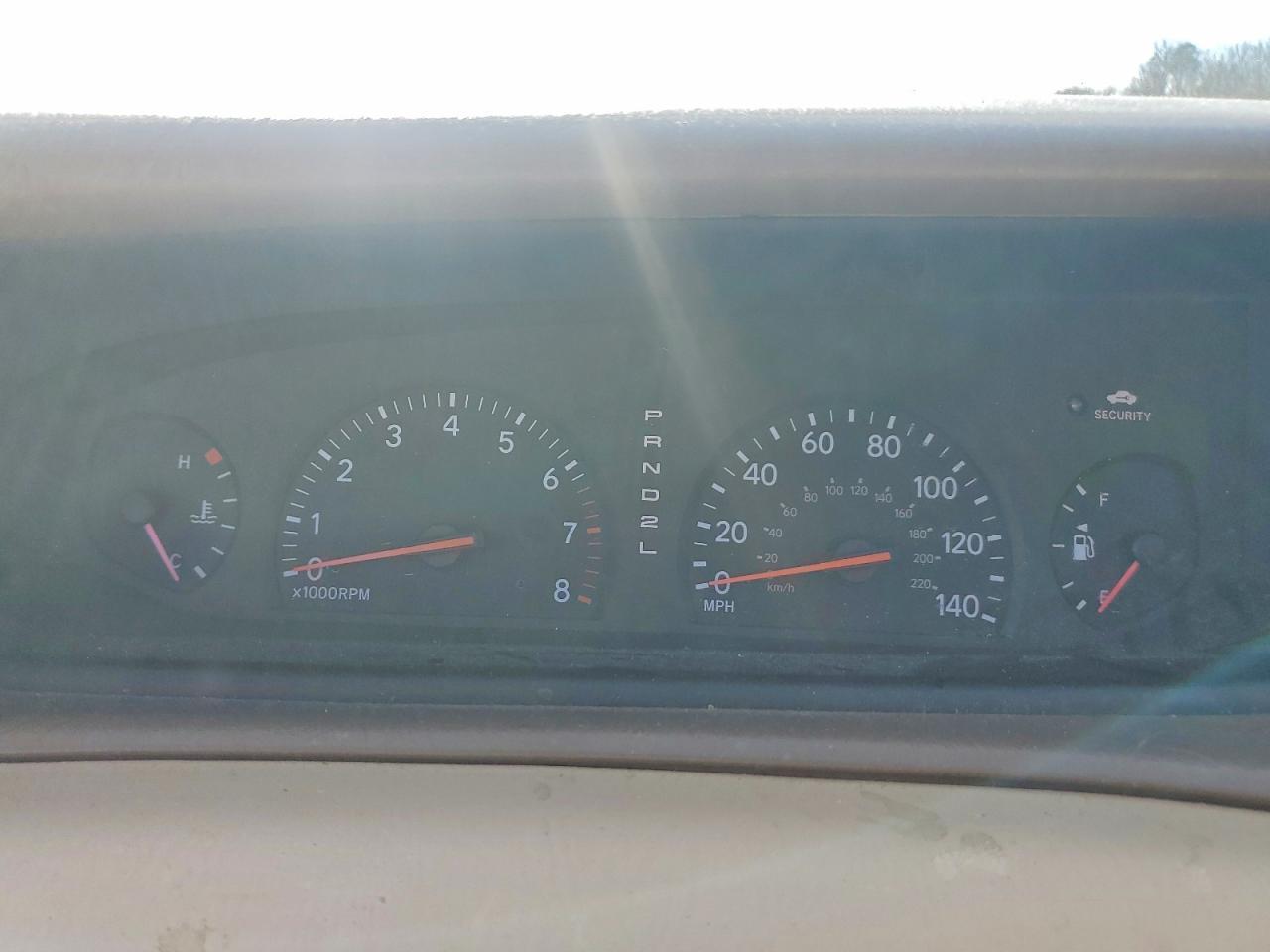 2004 TOYOTA Avalon