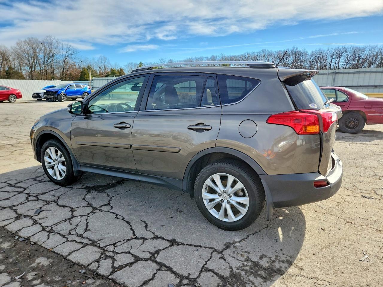 2015 TOYOTA RAV4