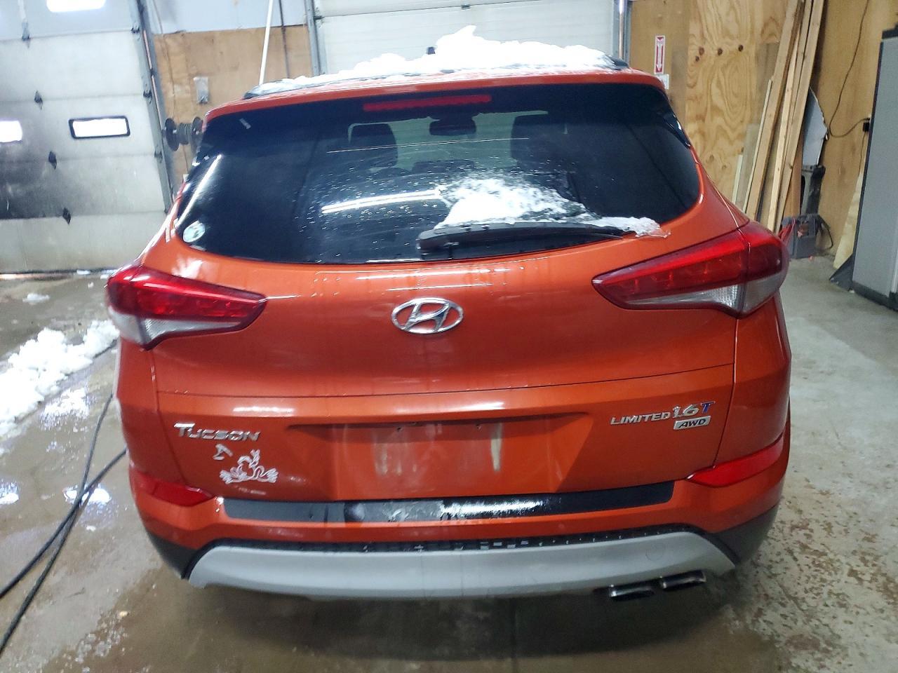 2017 HYUNDAI TUCSON