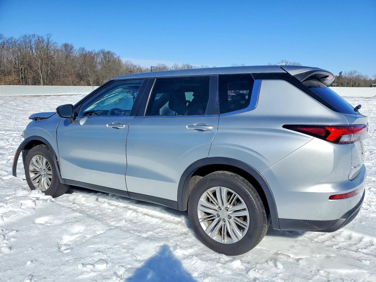 2022 MITSUBISHI outlander