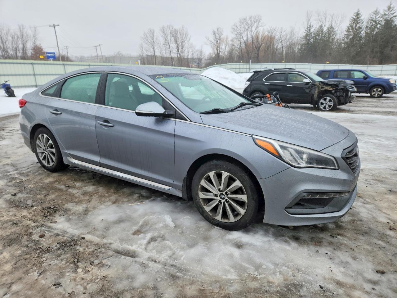 2016 HYUNDAI SONATA