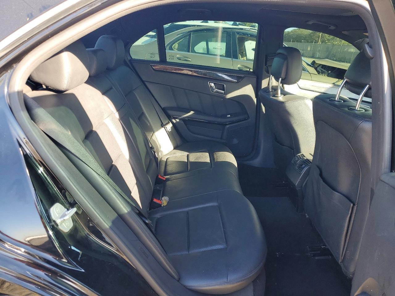 2010 MERCEDES-BENZ E-Class