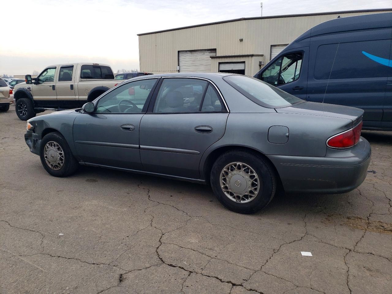 2004 BUICK Century