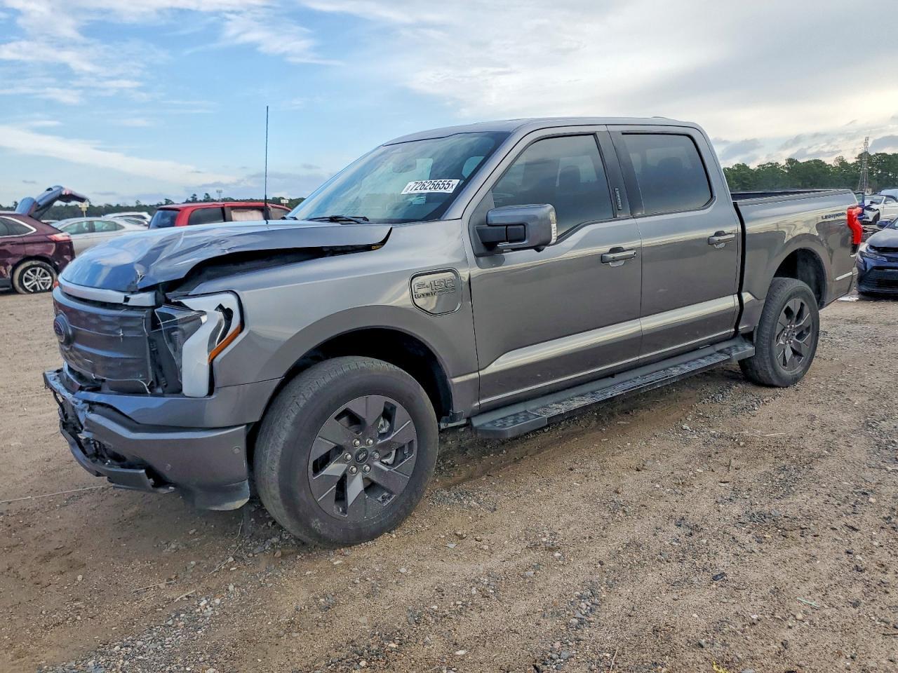 2022 FORD F-150 Lightning