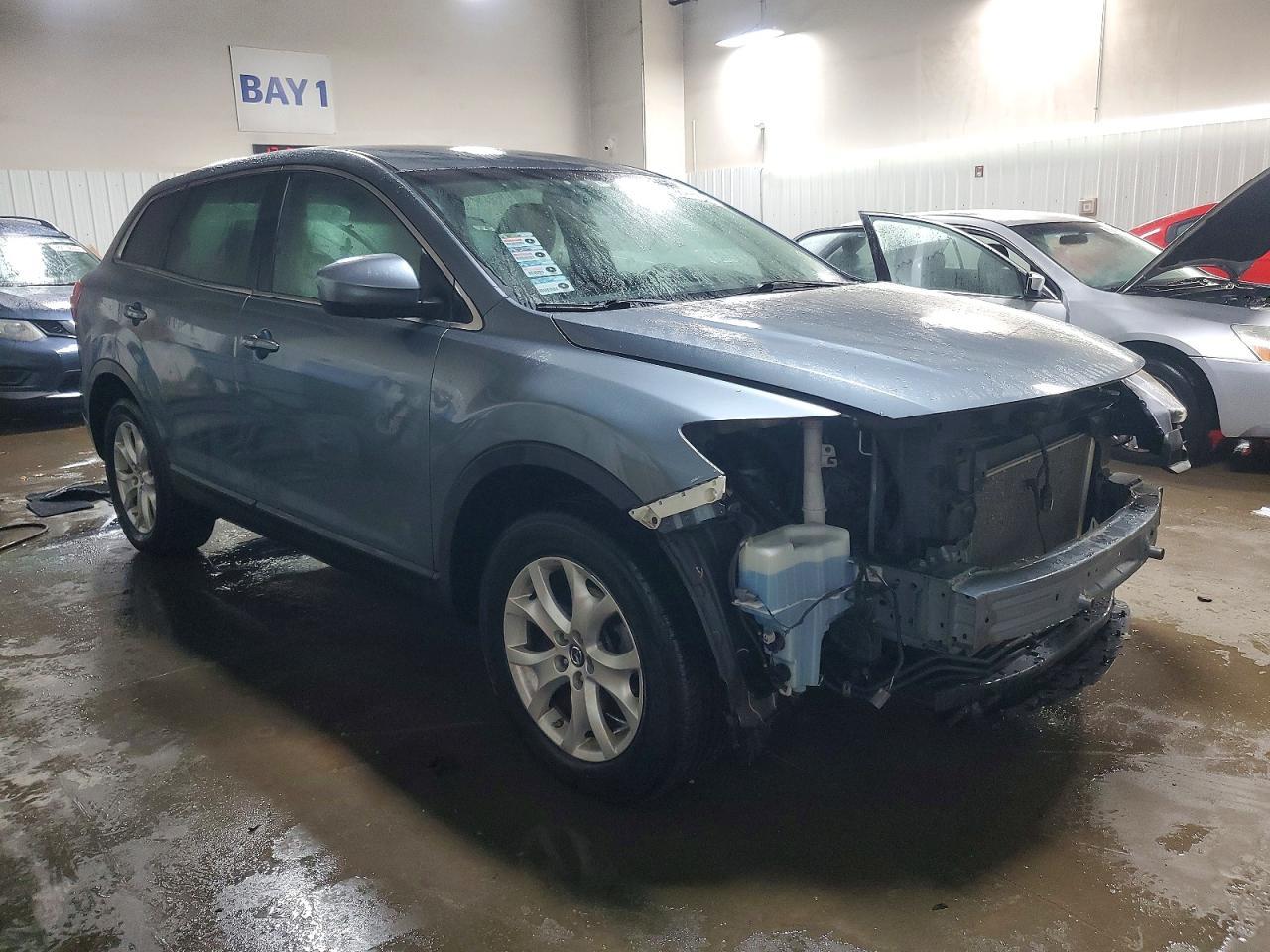 2013 MAZDA CX-9