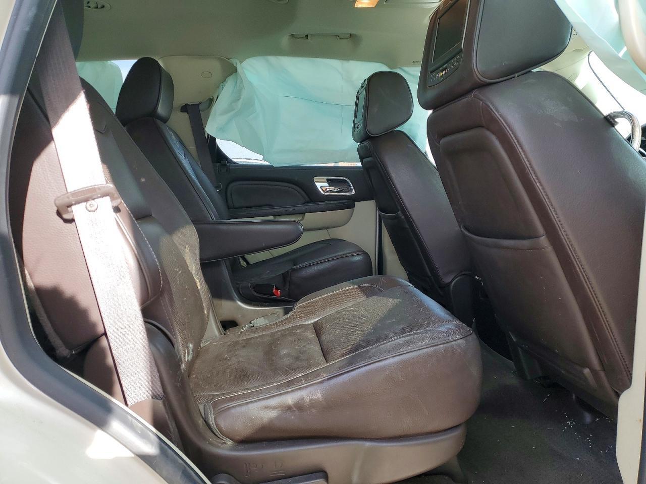 2013 CADILLAC ESCALADE