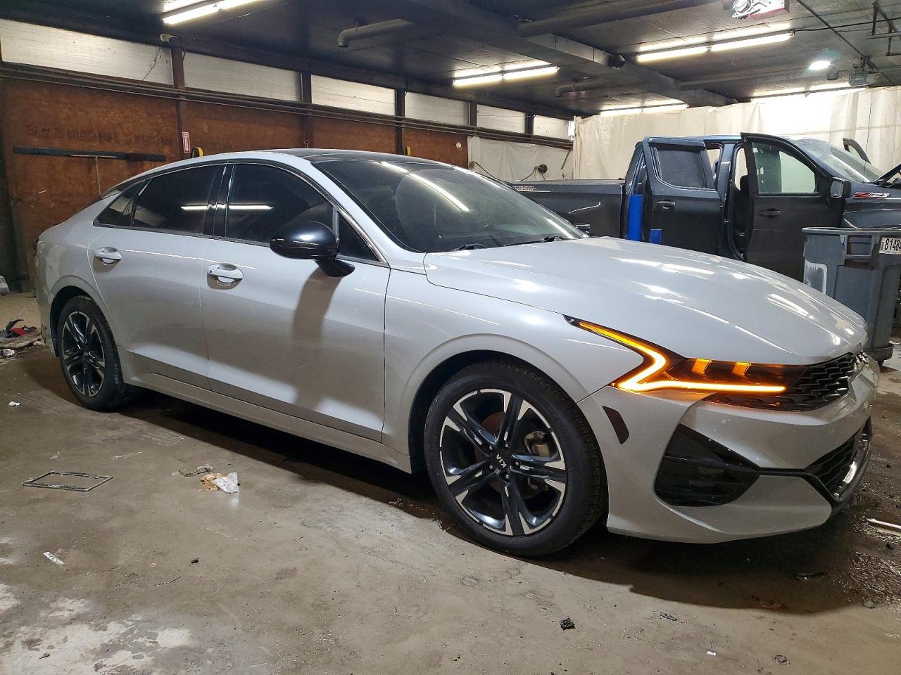 2021 KIA K5