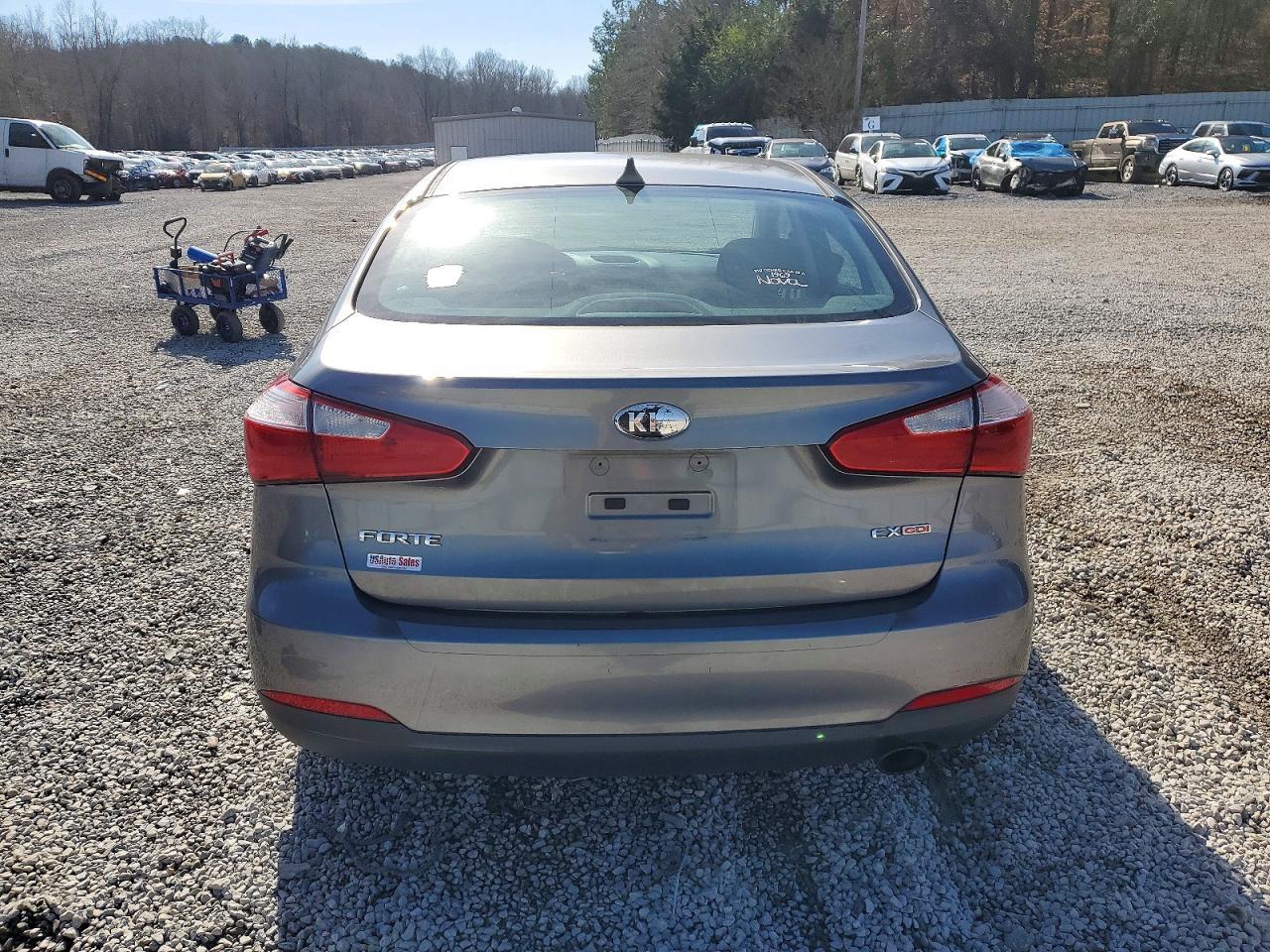 2015 KIA FORTE