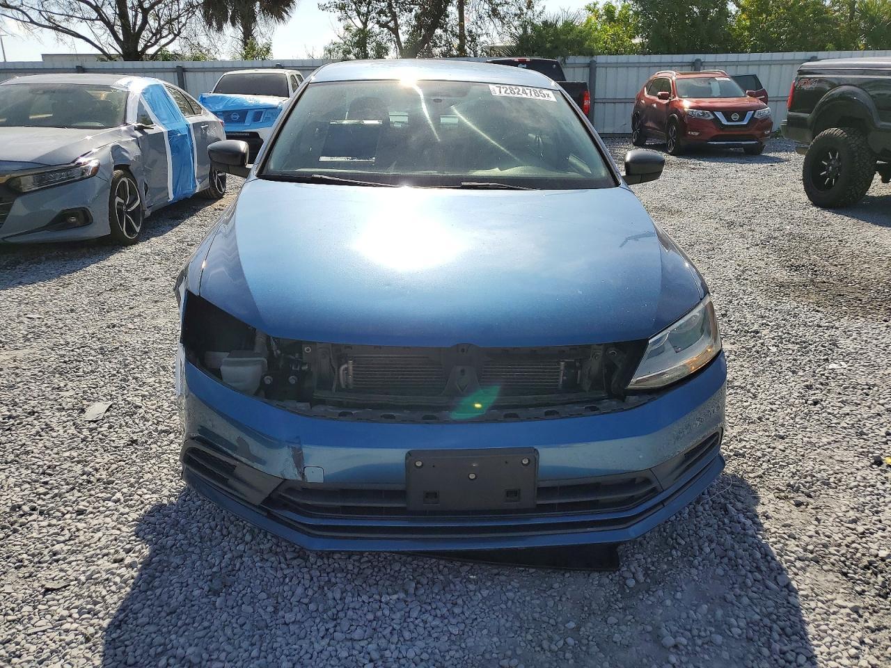2015 VOLKSWAGEN JETTA
