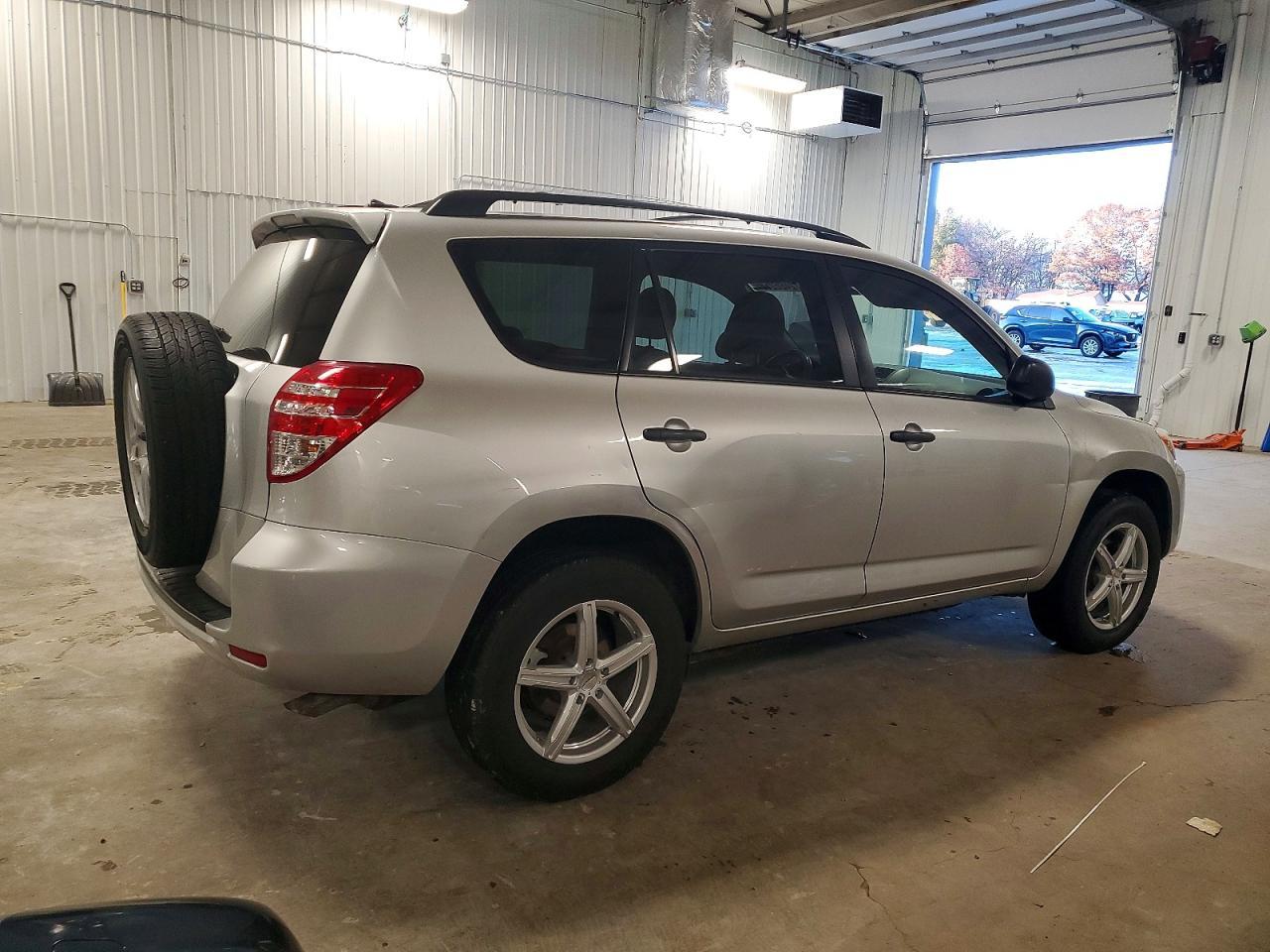 2009 TOYOTA RAV4