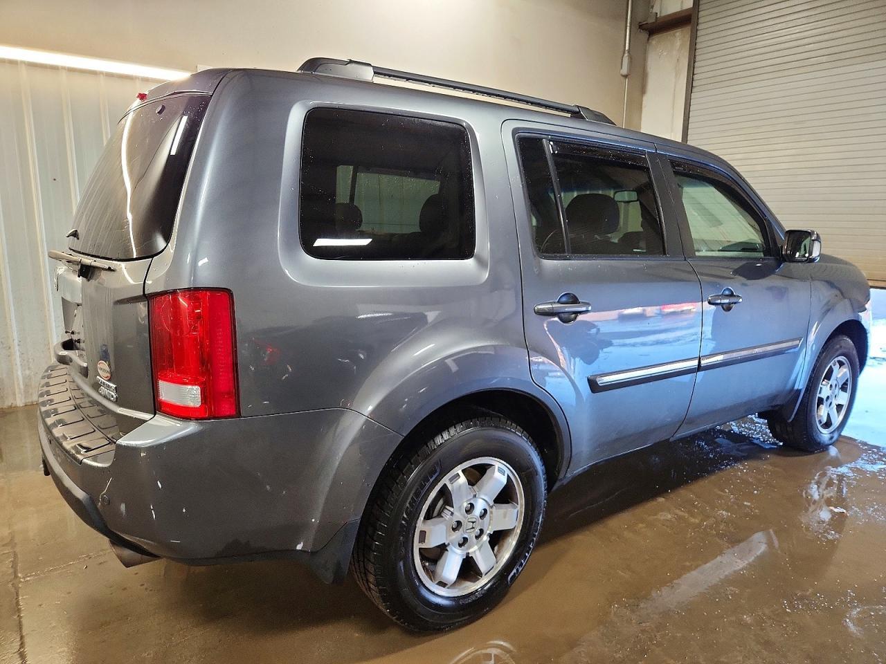 2011 HONDA PILOT