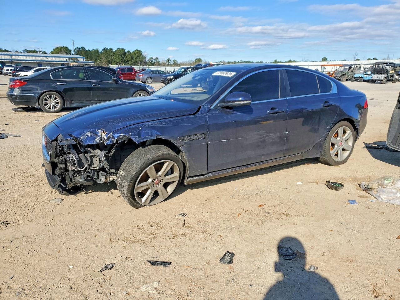 2017 JAGUAR XE