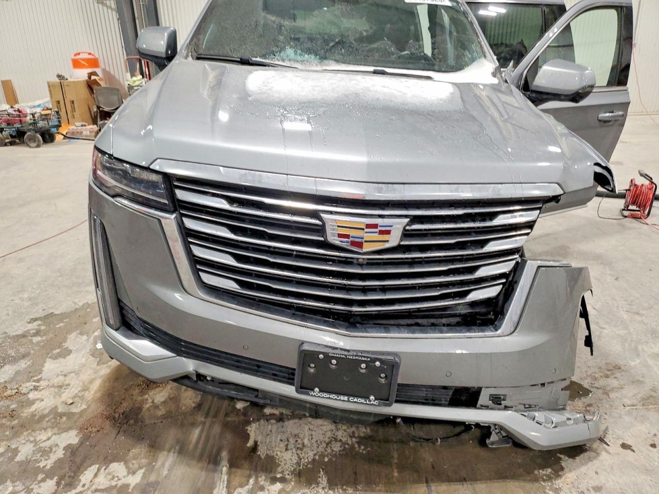 2024 CADILLAC Escalade ESV