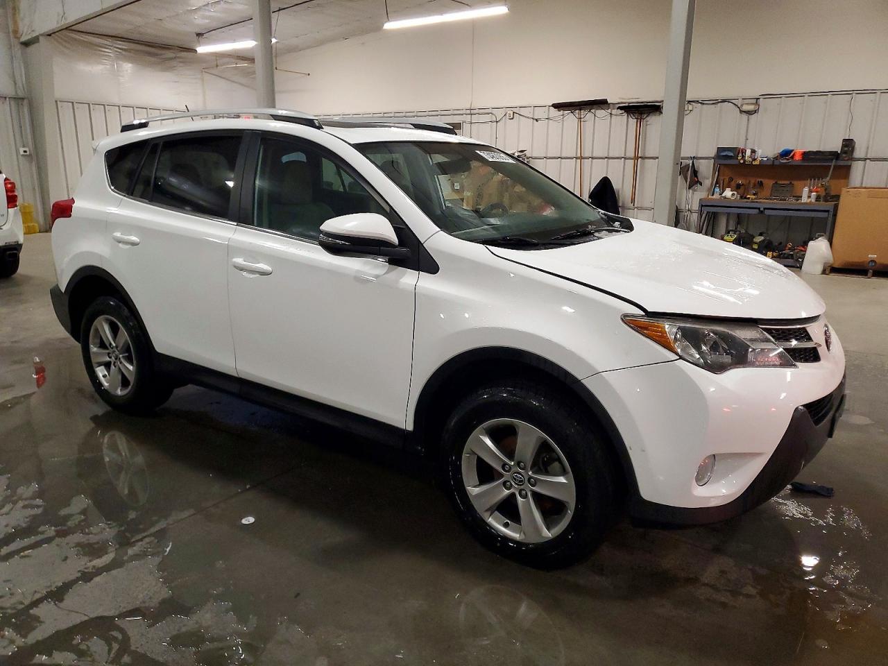2015 TOYOTA RAV4