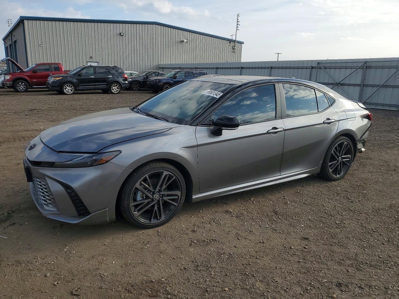 2025 TOYOTA CAMRY