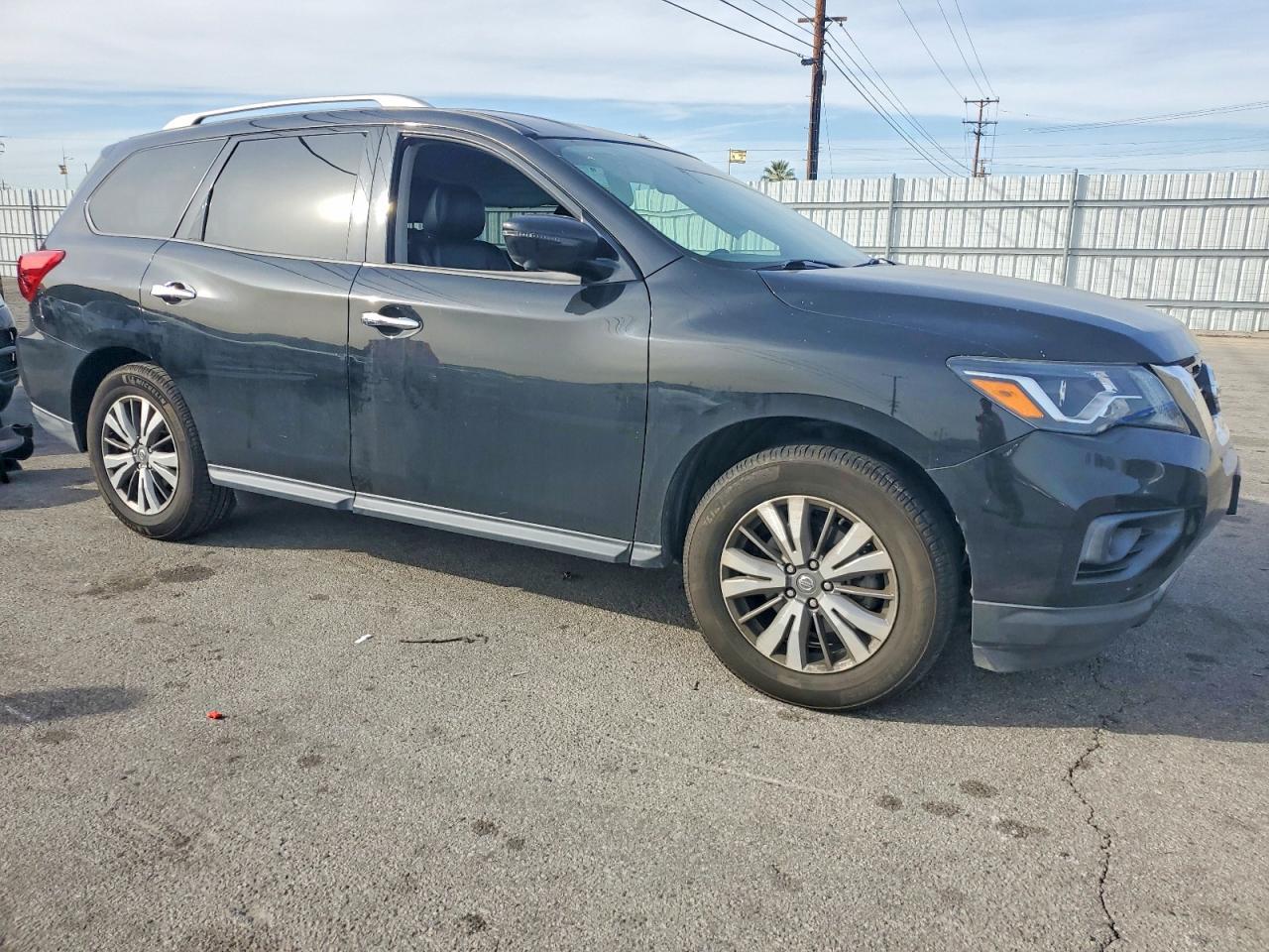 2019 NISSAN PATHFINDER