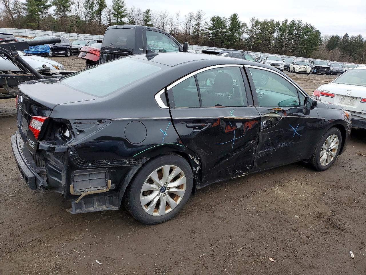 2016 SUBARU Legacy