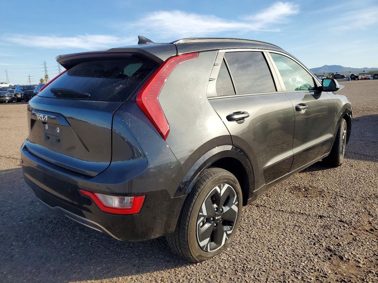 2024 KIA Niro