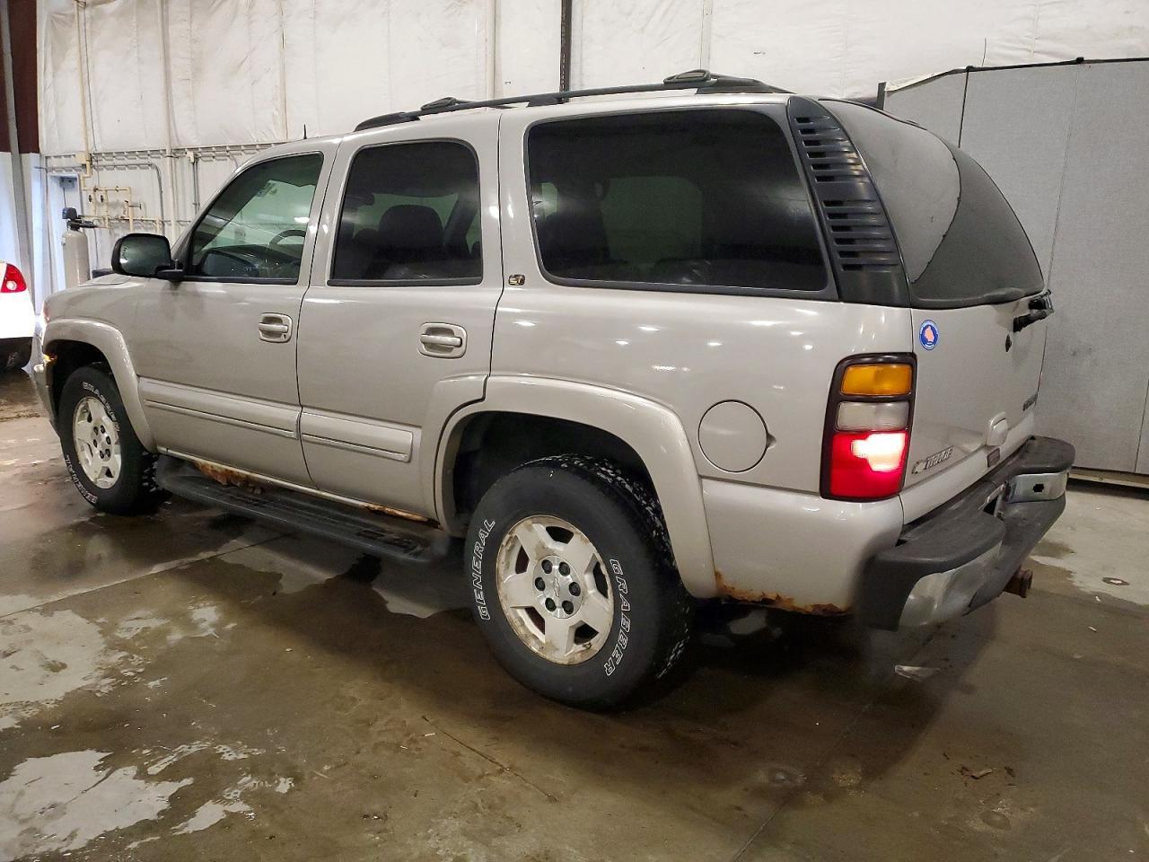 2004 CHEVROLET Tahoe