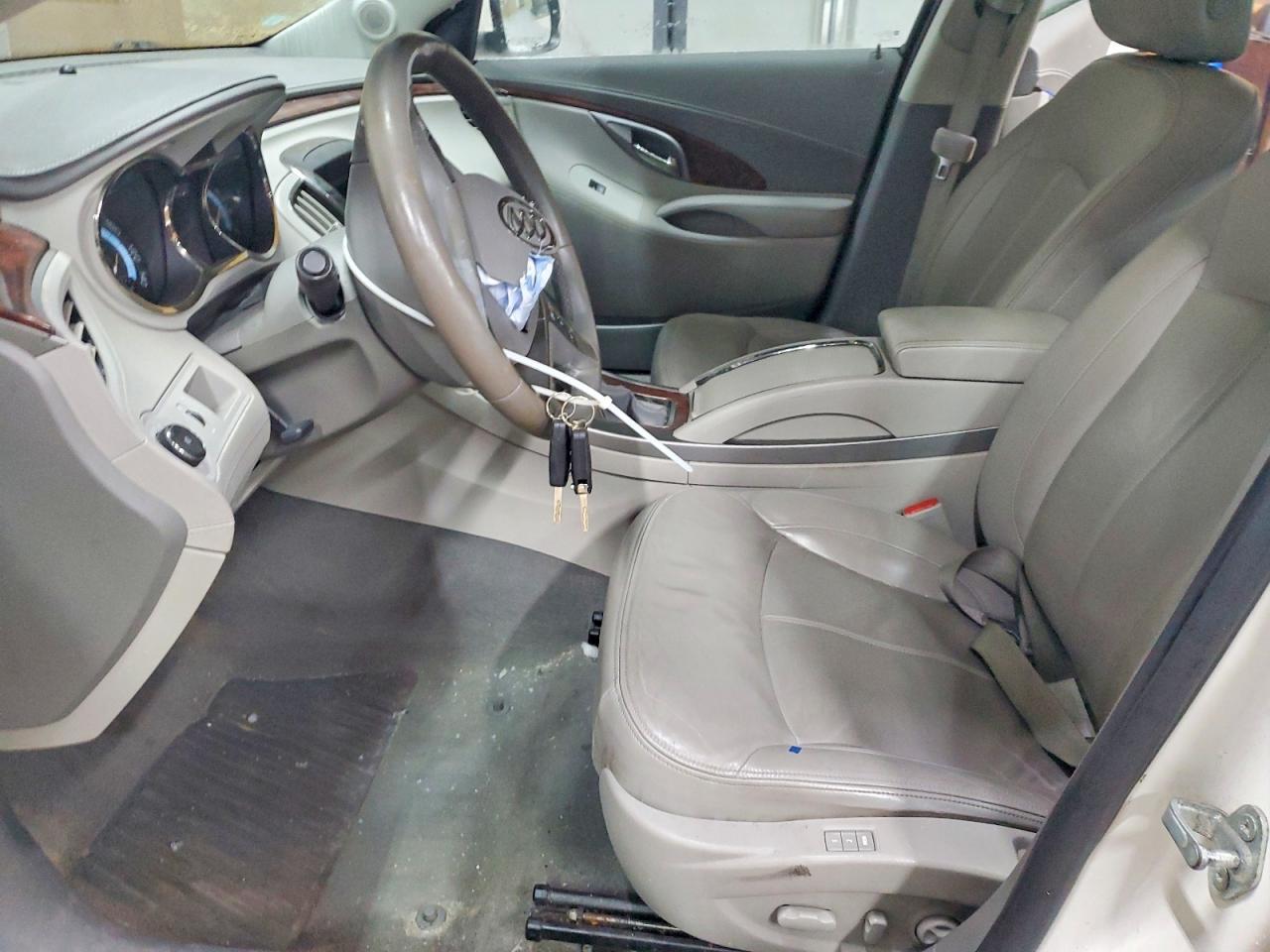 2011 BUICK LACROSSE