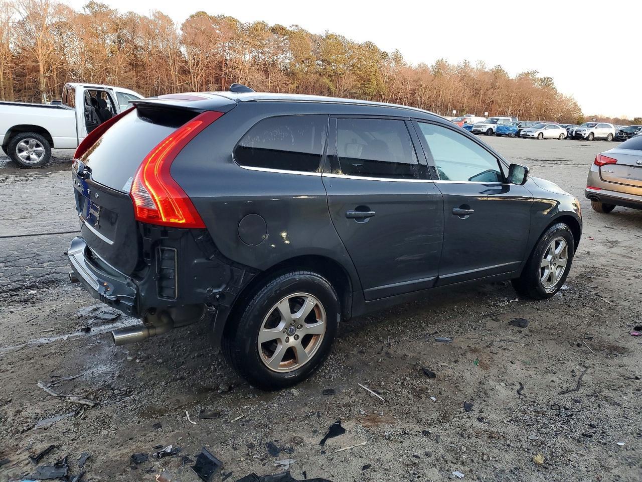 2012 VOLVO XC60