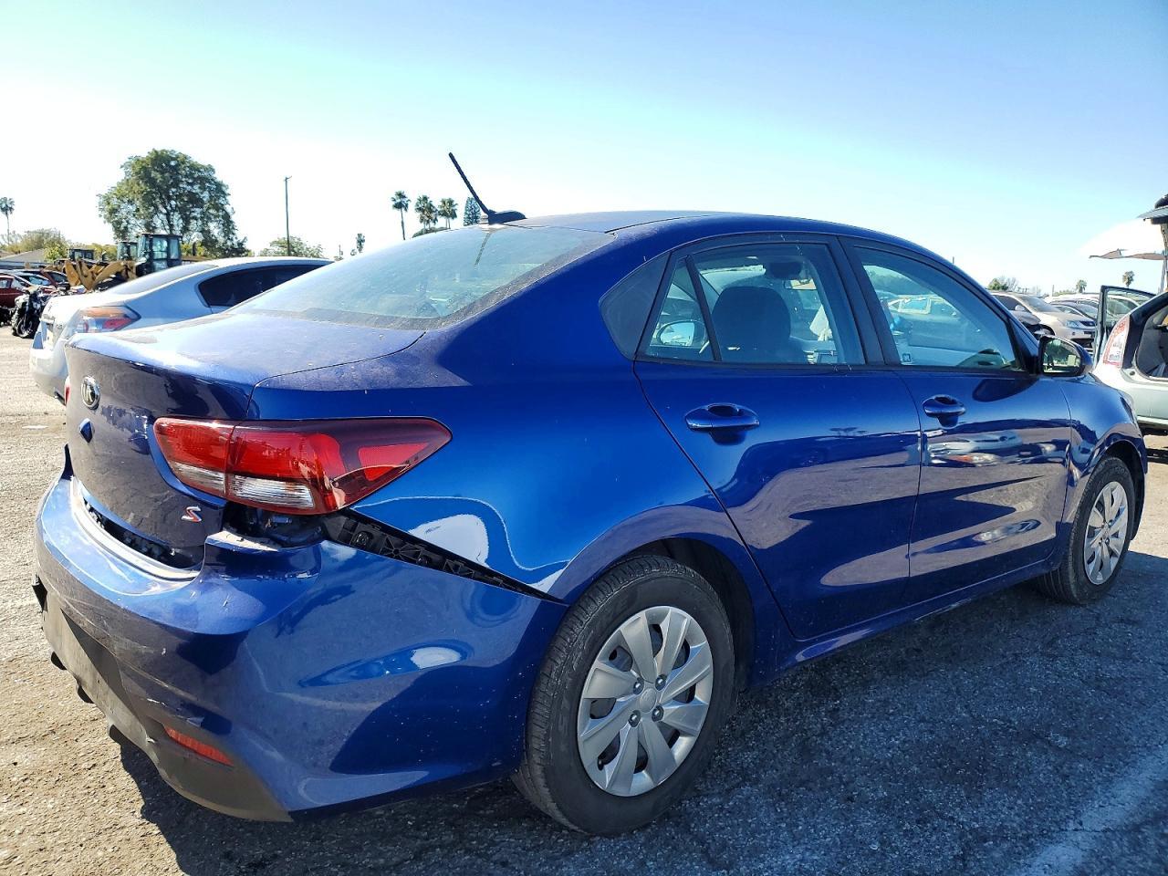 2019 KIA RIO