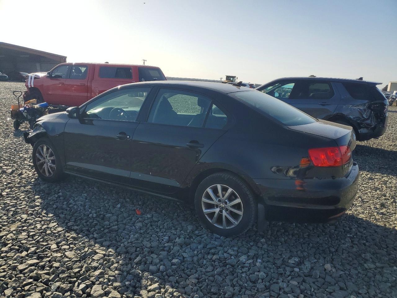 2012 VOLKSWAGEN JETTA
