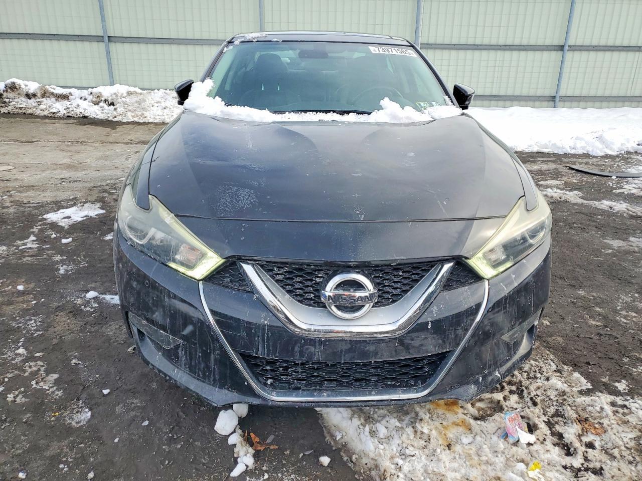 2016 NISSAN Maxima