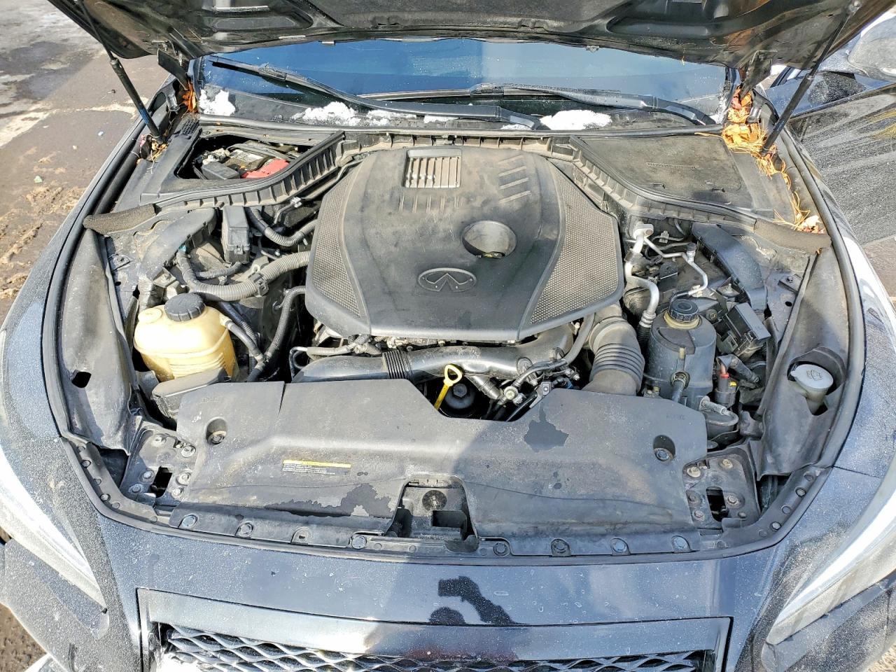 2016 INFINITI Q50